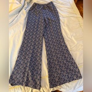 Vintage Floral Patterned Wide-Leg Flare Pants - High Wasted S/M